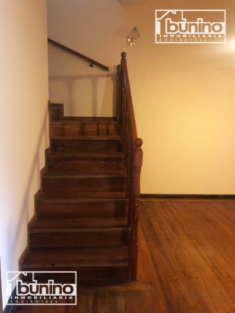 Casa en alquiler de 3 dormitorios - Zona norte, Rosario