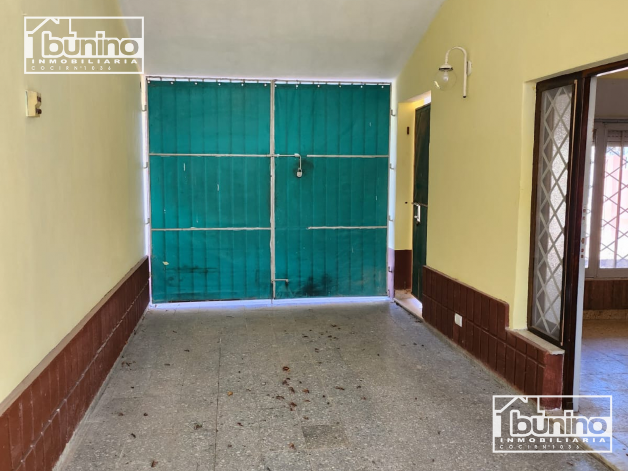 Casa de dos habitaciones en alquiler - Funes