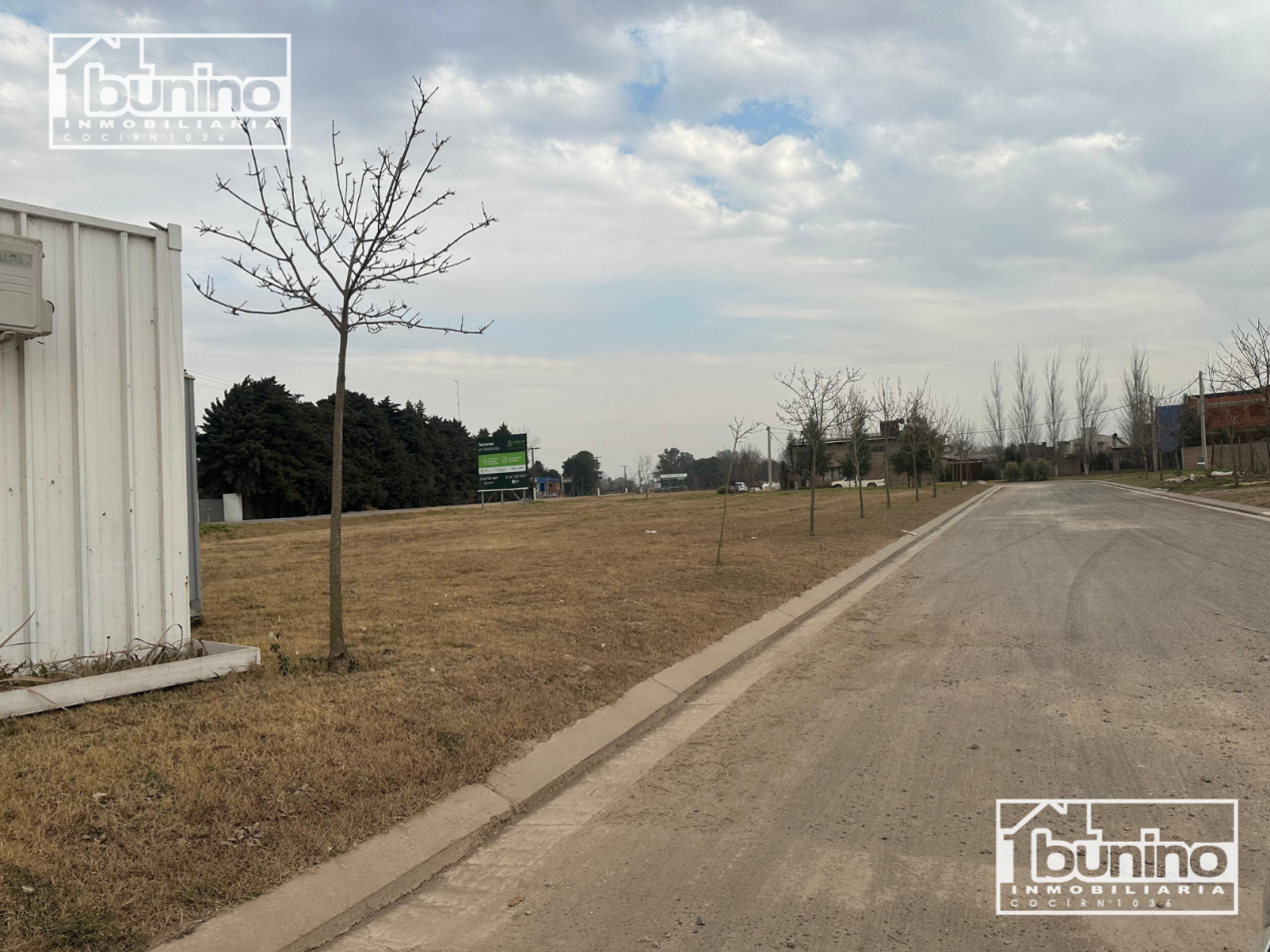 Terrenos con FINANCIAMIENTO en pesos, barrio Fincas del Rosedal - EN VENTA