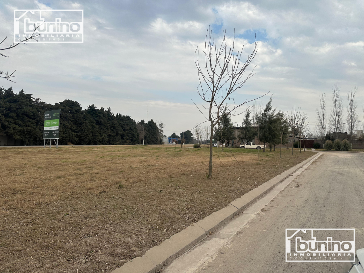 Terrenos con FINANCIAMIENTO en pesos, barrio Fincas del Rosedal - EN VENTA