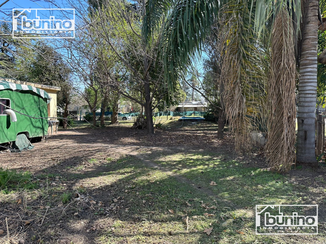 Terreno a la venta + Monoambiente. En Ibarlucea 