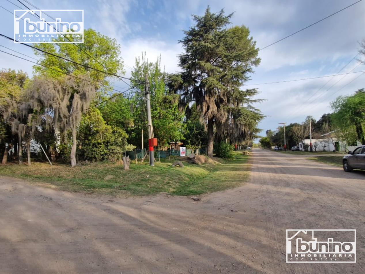 Terreno a la venta + Monoambiente. En Ibarlucea 