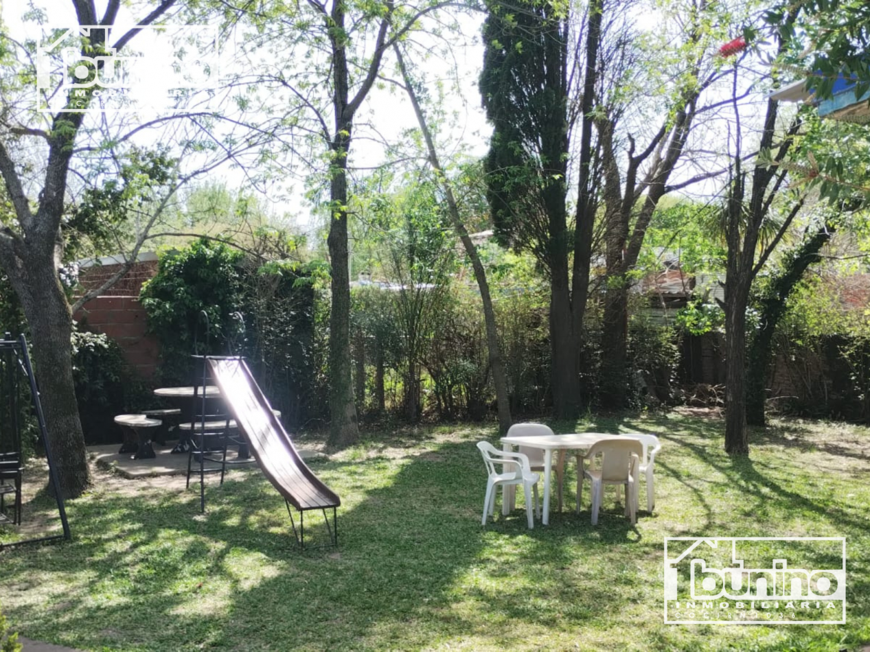 Casa alquiler temporario 2 habitaciones con piscina - Funes