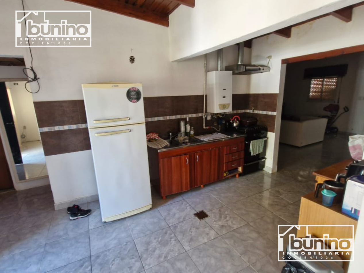 Casa 2 dormitorios en venta - Granadero Baigorria