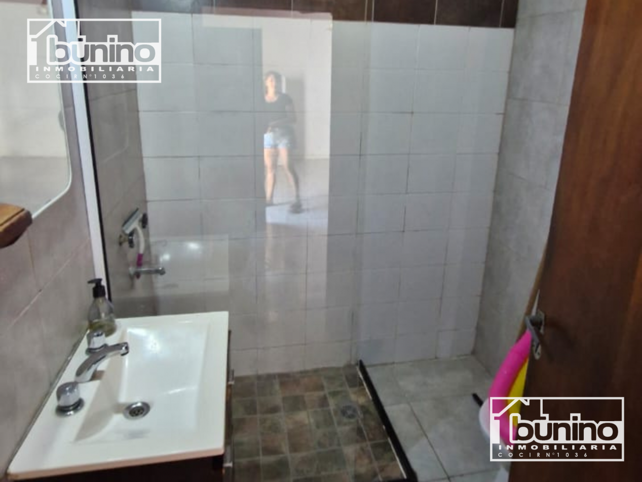 Casa 2 dormitorios en venta - Granadero Baigorria