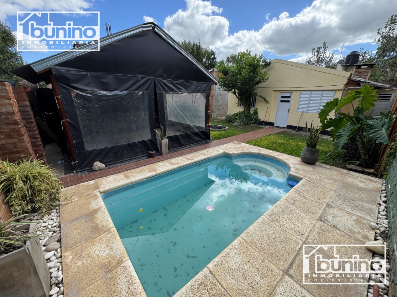 Casa EN VENTA , APTA CREDITO - 2 dorm. + comodin, Ibarlucea