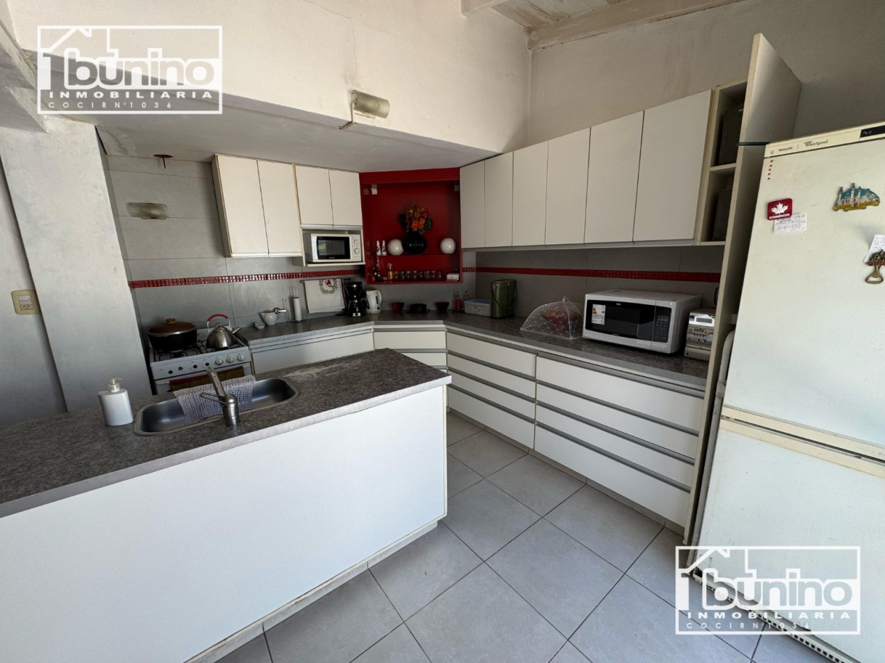 Casa EN VENTA en Rosario - 2 Dormitorios