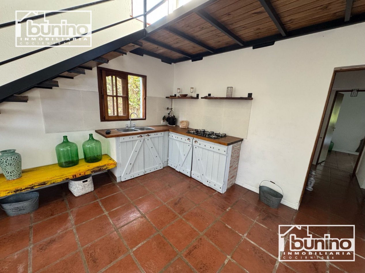 CASA EN VENTA en Ibarlucea - 3 Dormitorios