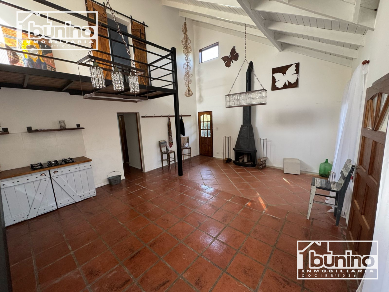 CASA EN VENTA en Ibarlucea - 3 Dormitorios