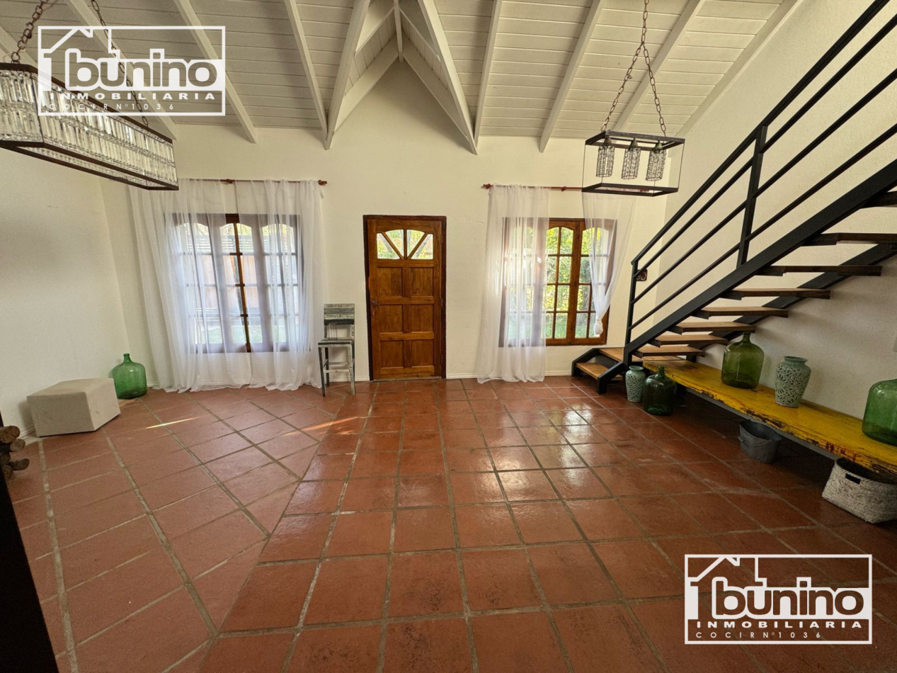 CASA EN VENTA en Ibarlucea - 3 Dormitorios