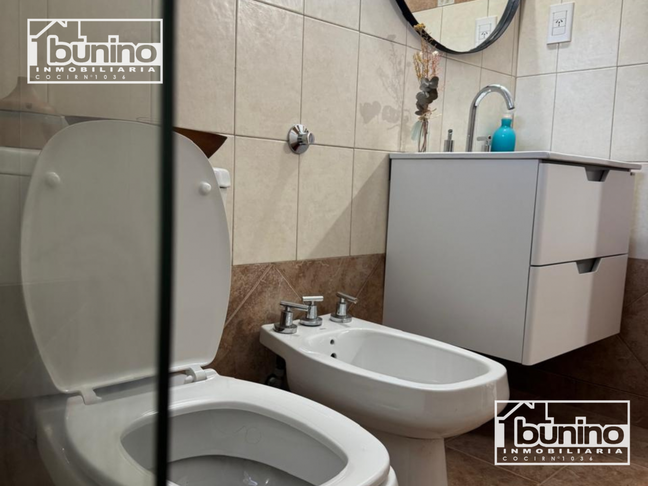 CASA EN VENTA en Ibarlucea - 3 Dormitorios