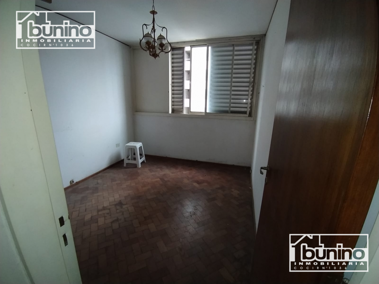 Departamento en alquiler en Rosario - 3 Dormitorios. Cochera incluida