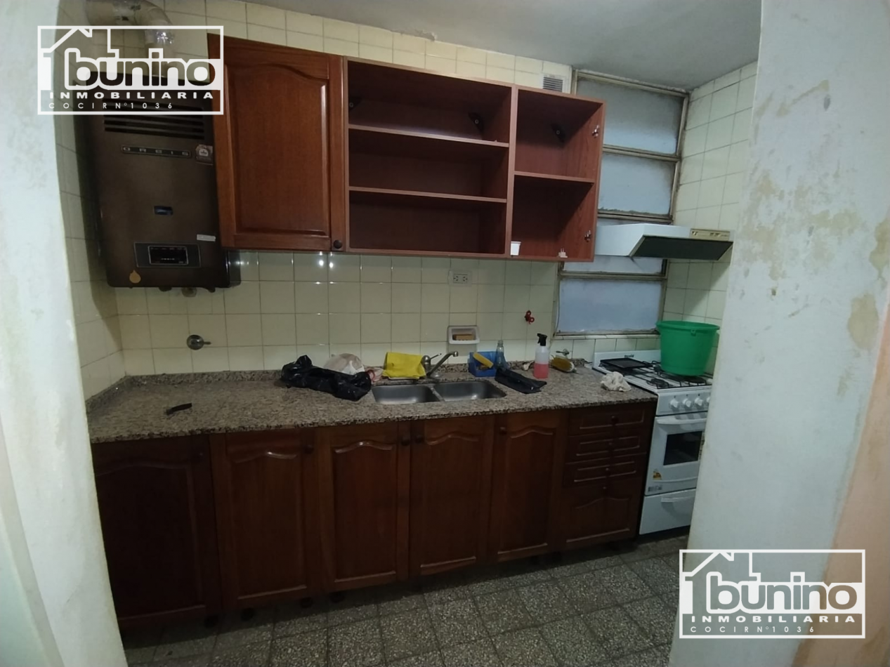 Departamento en alquiler en Rosario - 3 Dormitorios. Cochera incluida