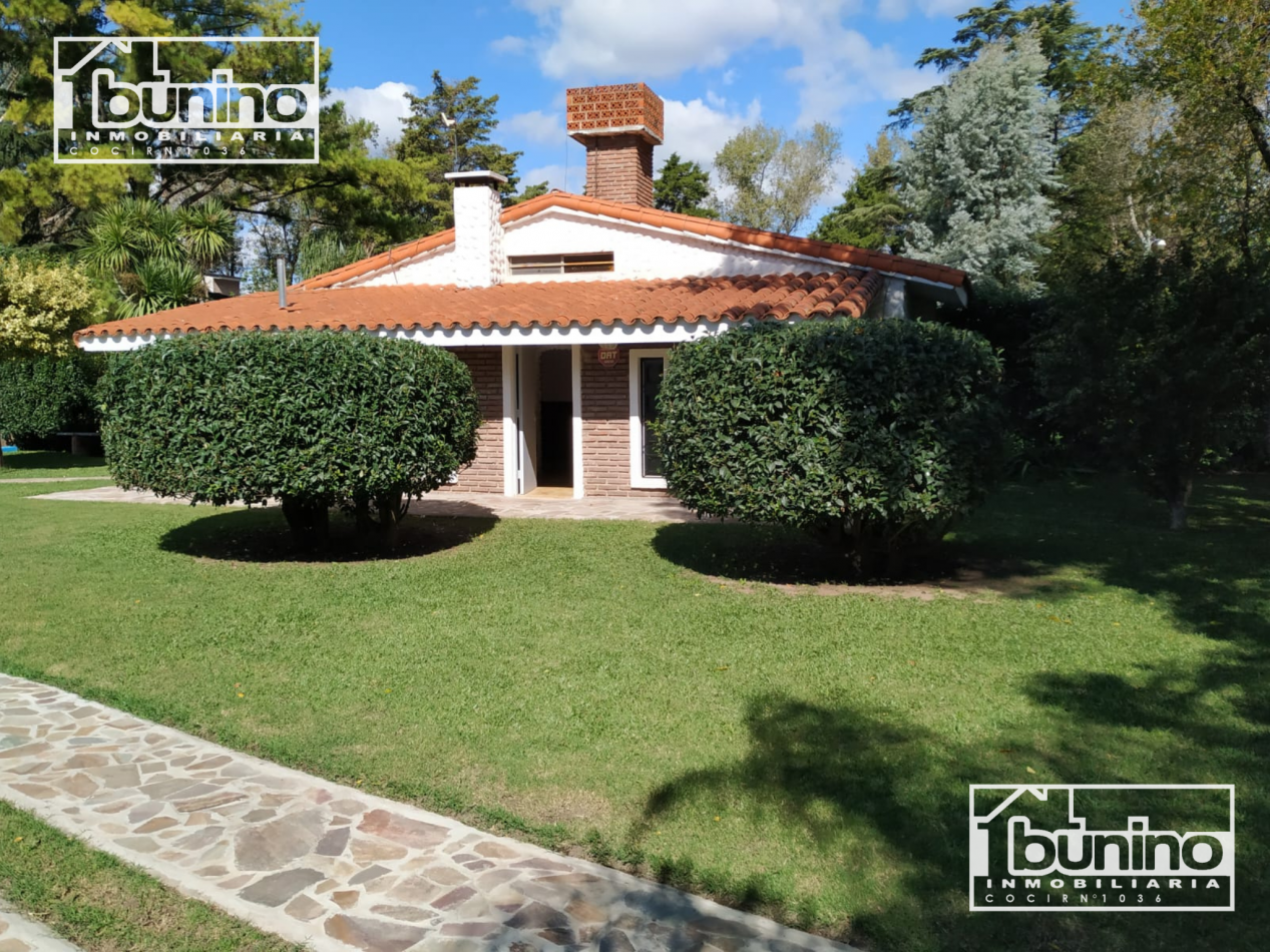 Chalet en venta en Funes - 2 dormitorios 
