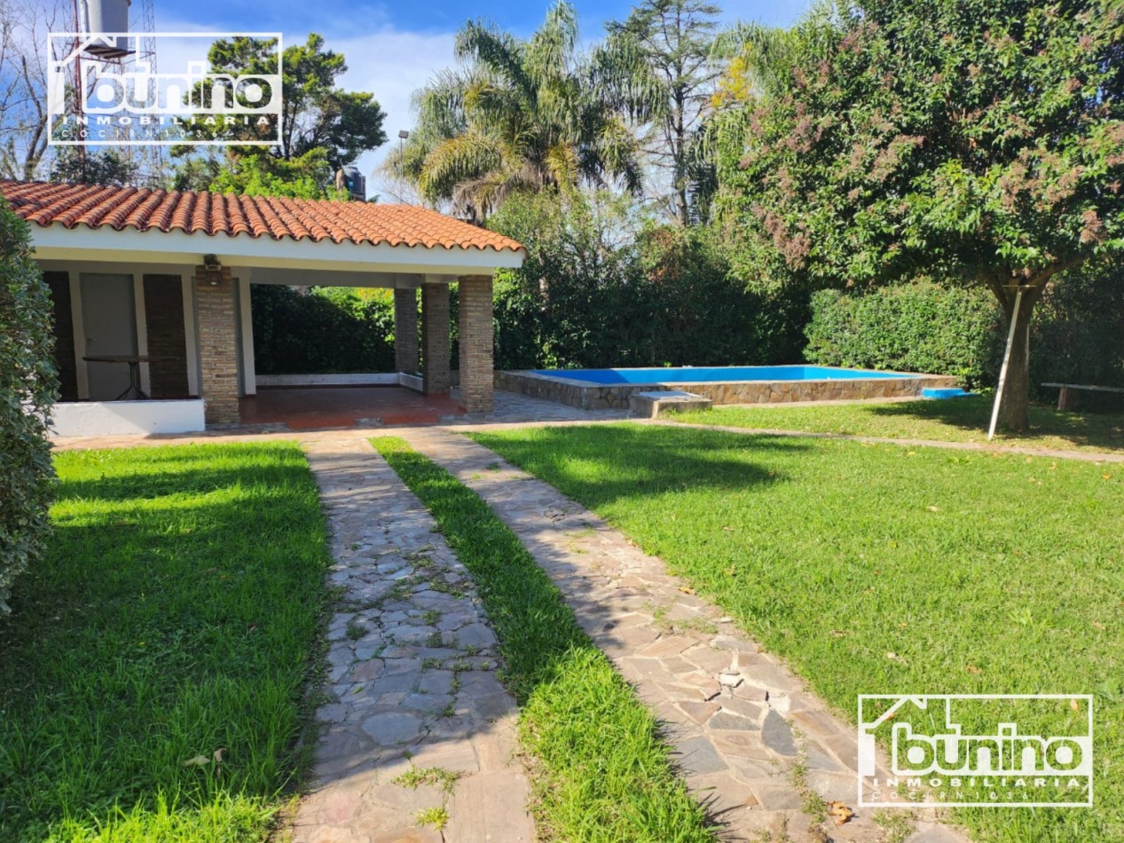 Chalet en venta en Funes - 2 dormitorios 