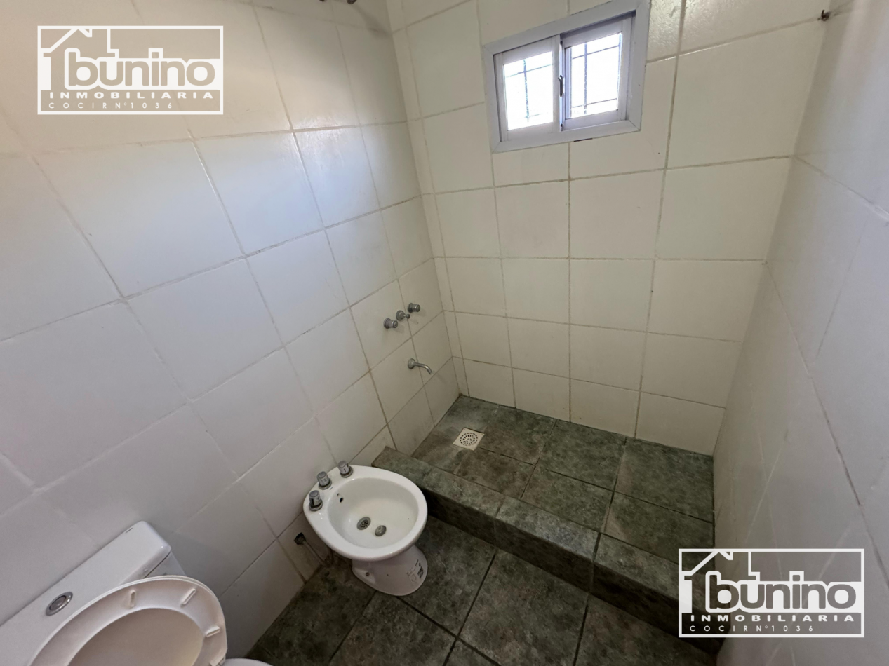 Casa de 2 dormitorios en alquiler! Ibarlucea