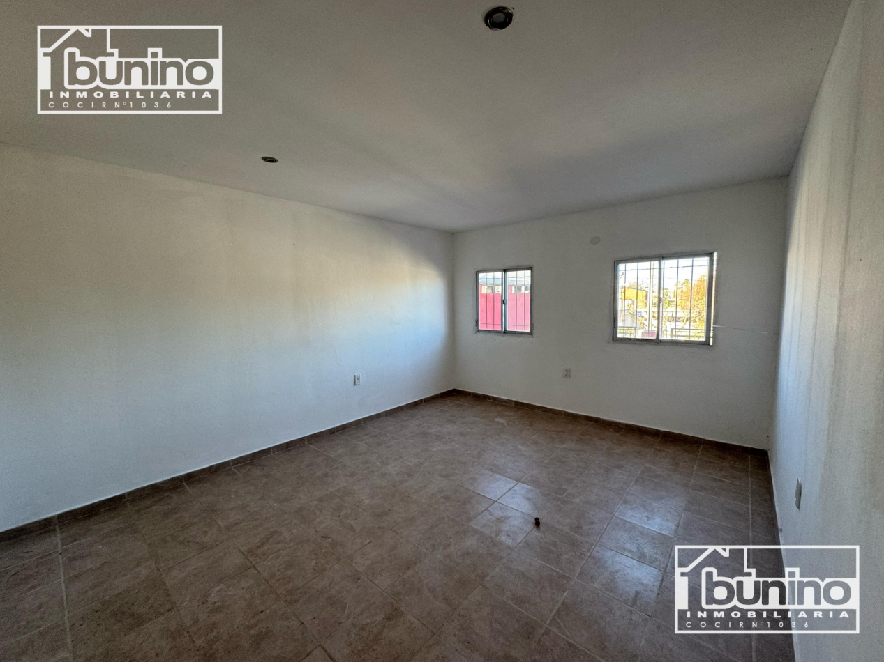 Casa de 2 dormitorios en alquiler! Ibarlucea