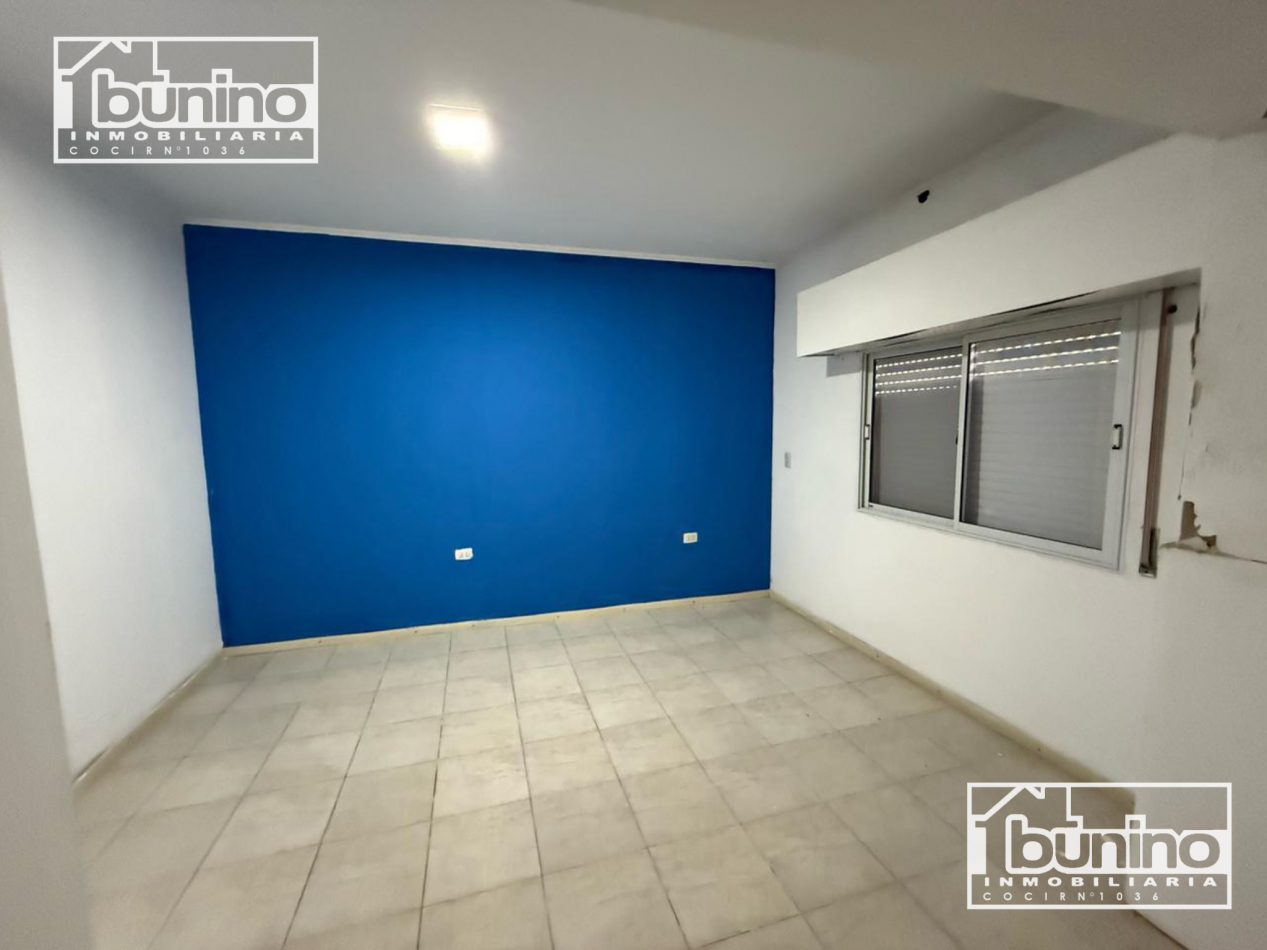 Casa de 2 dormitorios en alquiler - Ibarlucea