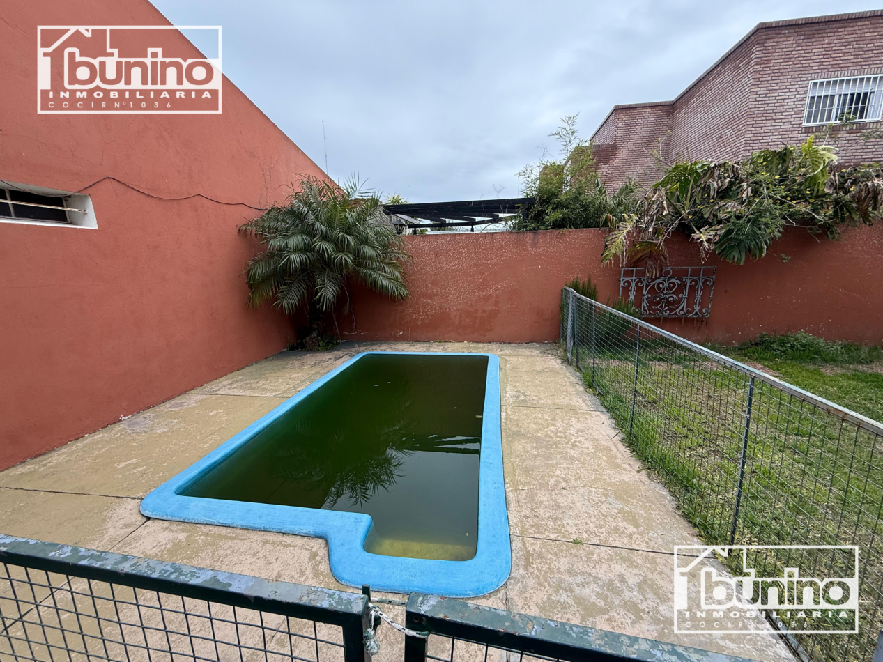 Casa en alquiler de 3 dormitorios - Zona norte, Rosario