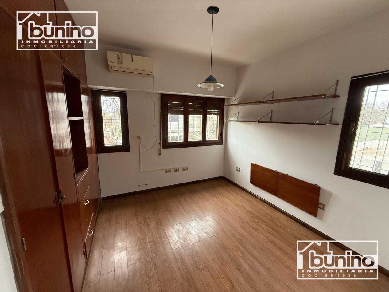 Casa en alquiler de 3 dormitorios - Zona norte, Rosario