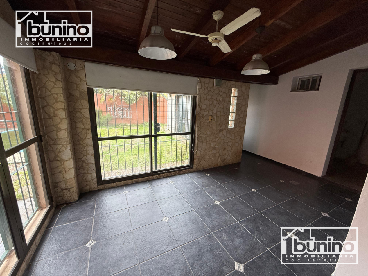 Casa en alquiler de 3 dormitorios - Zona norte, Rosario