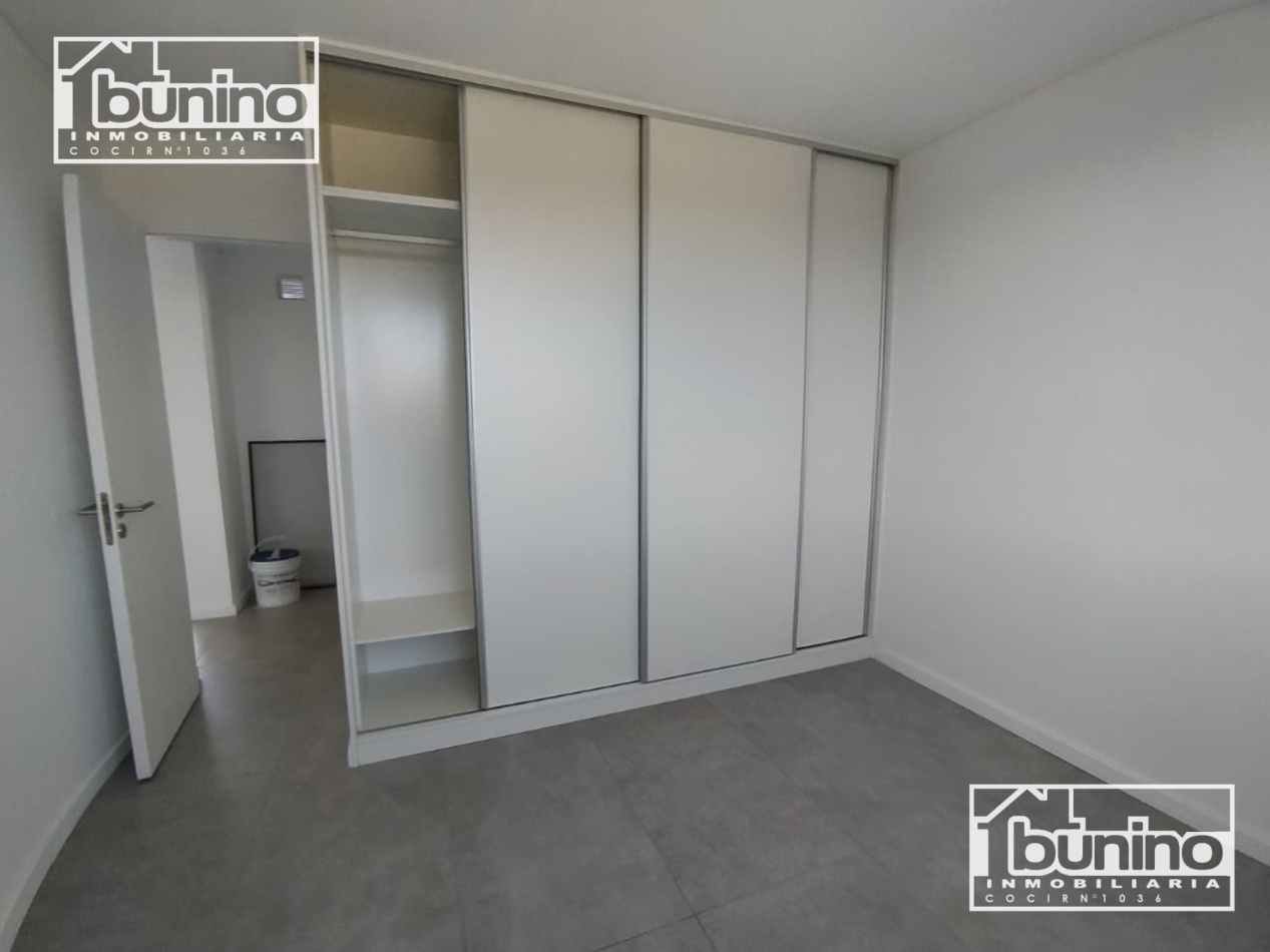 Casa en Cadaques de 4 dormitorios - Funes Hills