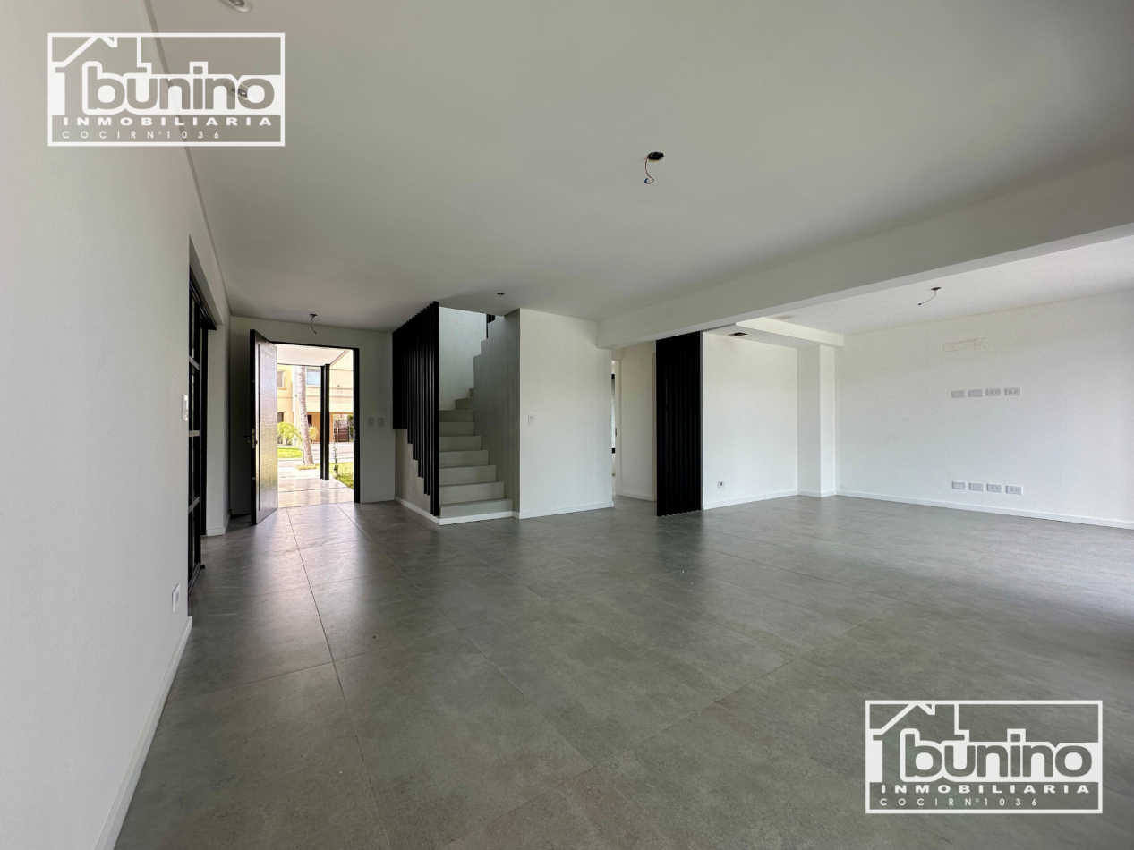Casa en Cadaques de 4 dormitorios - Funes Hills