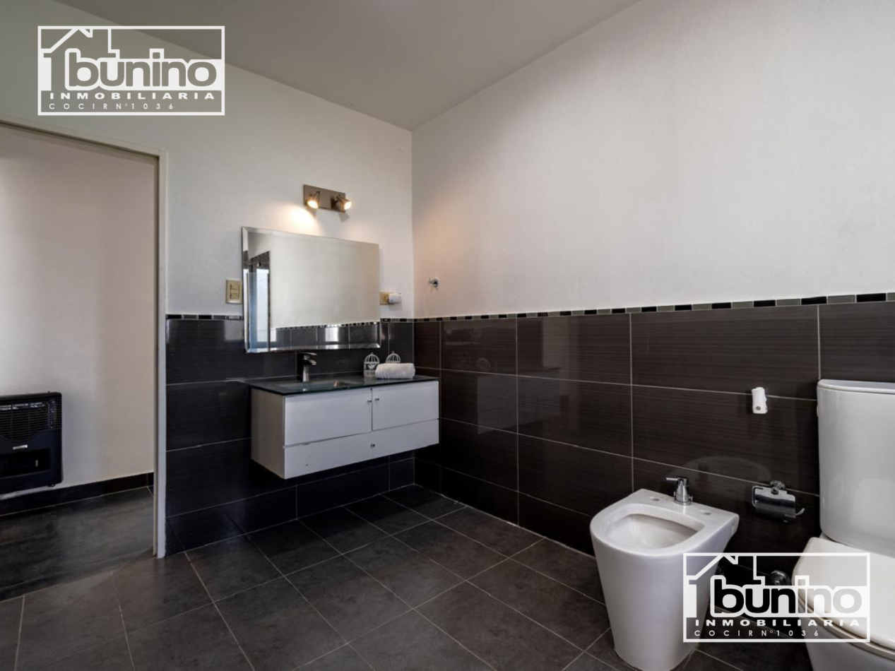 Alquiler permanente en Barrio Cerrado "Los Raigales" en Roldan - 3 Dormitorios