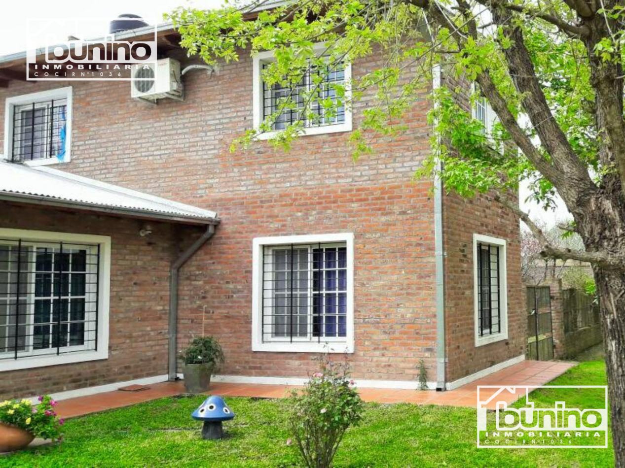 ¡OPORTUNIDAD! Casa en venta en Ibarlucea - 4 Dormitorios
