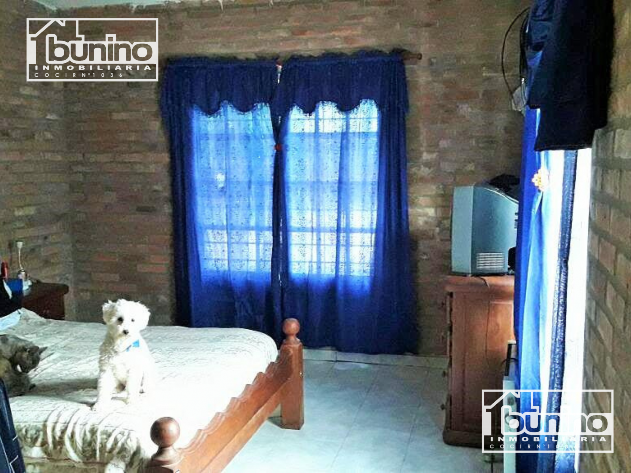¡OPORTUNIDAD! Casa en venta en Ibarlucea - 4 Dormitorios