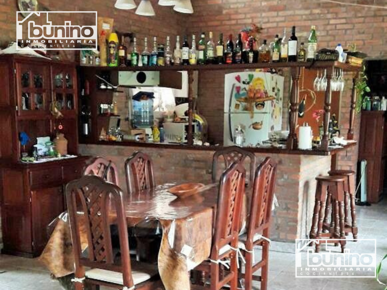 ¡OPORTUNIDAD! Casa en venta en Ibarlucea - 4 Dormitorios