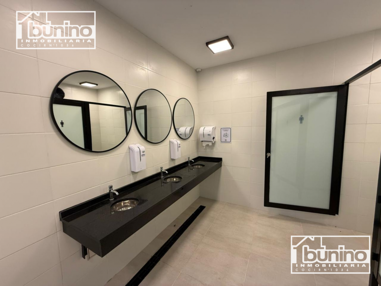 Locales comerciales en alquiler - Ibarlucea, Paseo comercial