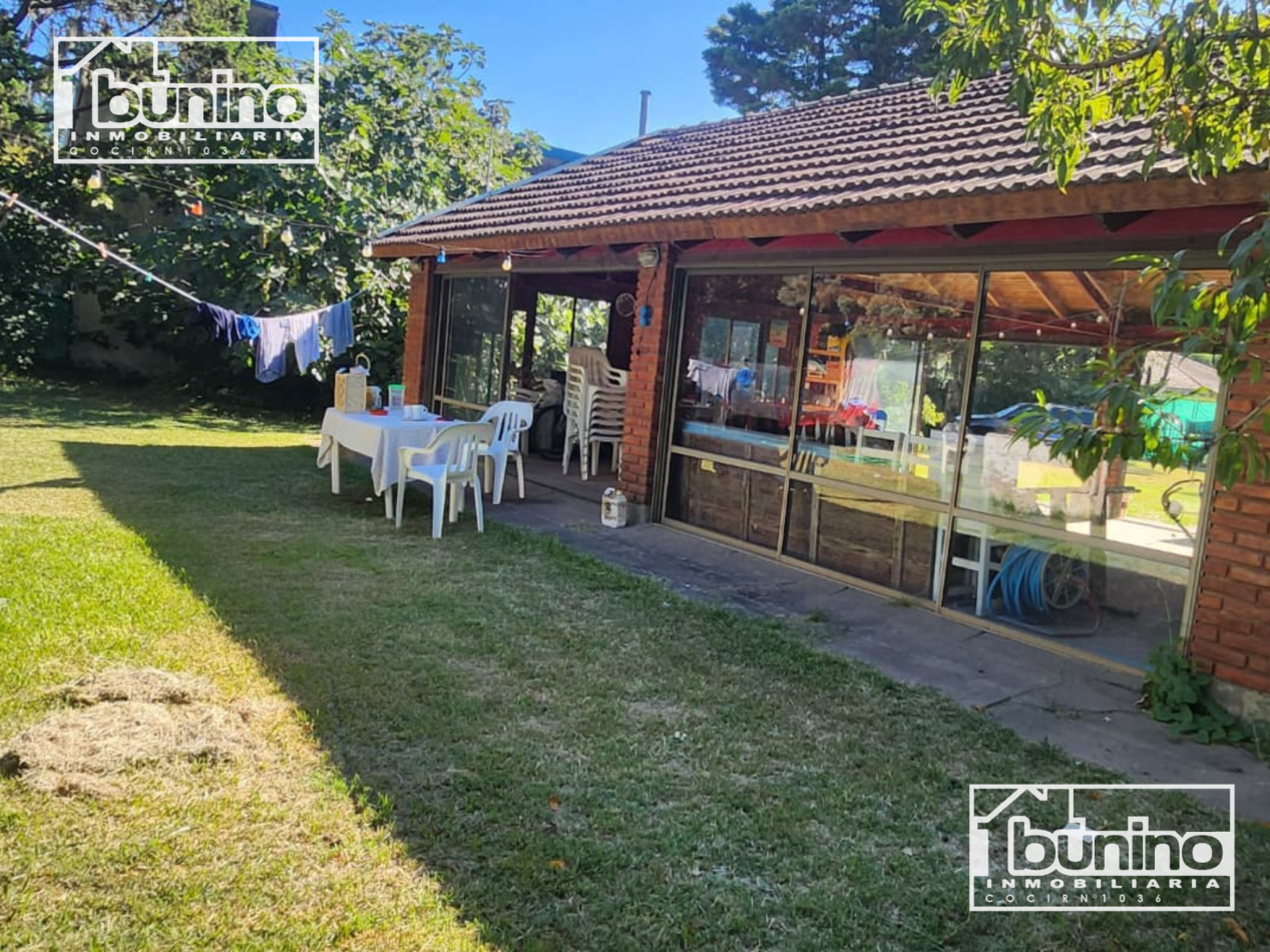 Casa en alquiler en Funes - 2 Dormitorios