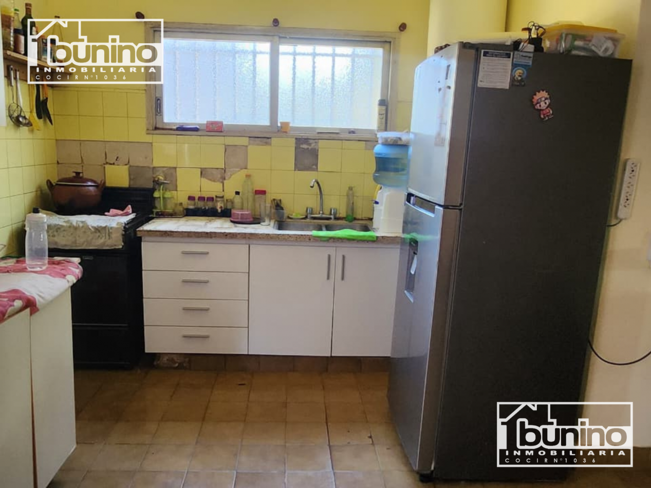 Casa en alquiler en Funes - 2 Dormitorios