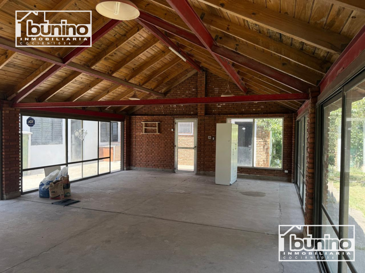 Casa en venta en Funes - 2 Dormitorios