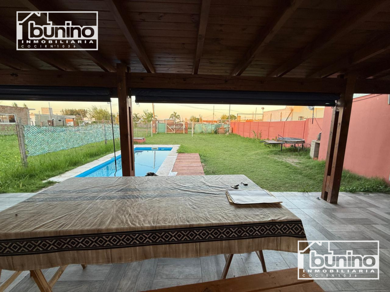 Casa en venta en Ibarlucea - 2 Dormitorios
