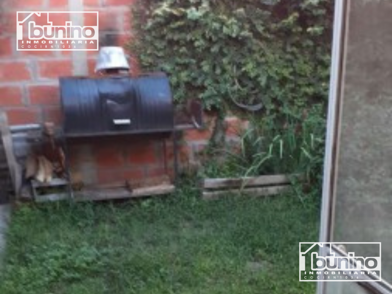 Casa en alquiler en Ibarlucea - 1 Dormitorio mas comodin