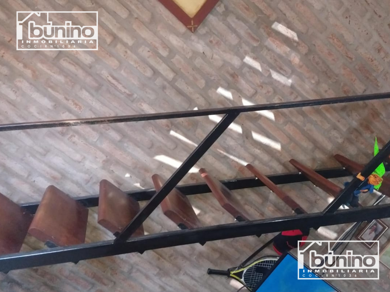 Casa en alquiler en Ibarlucea - 1 Dormitorio mas comodin