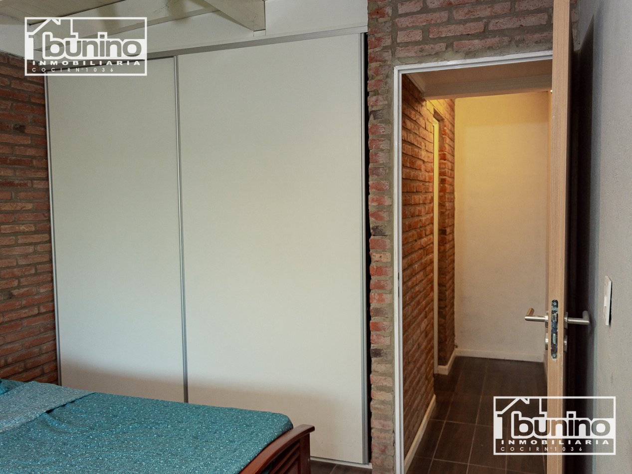 Casa en alquiler permanente en Ibarlucea, Country Las Casuarinas - 2 dormitorios, parque y piscina