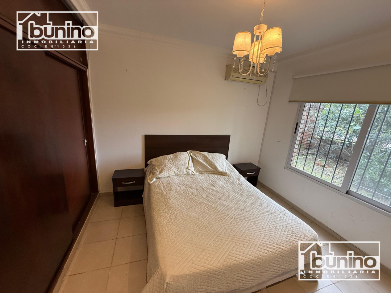 Casa amueblada en alquiler permanente en Funes - 3 Dormitorios