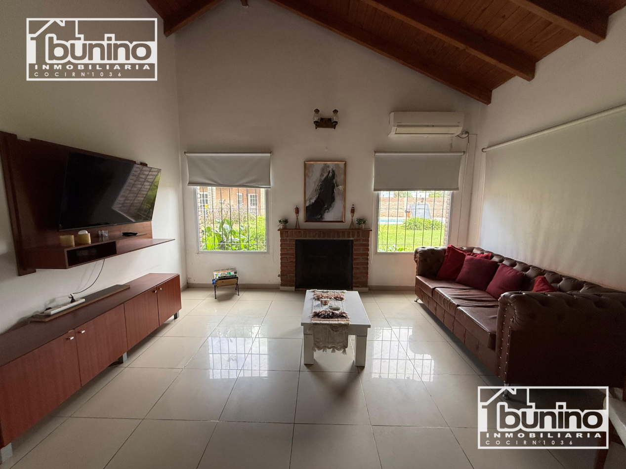 Casa amueblada en alquiler permanente en Funes - 3 Dormitorios