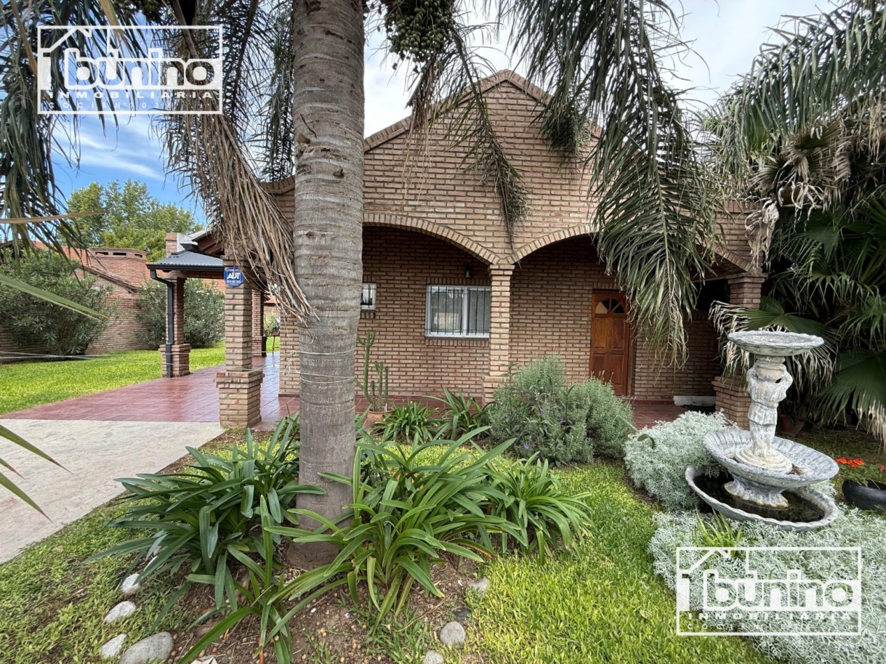 Casa amueblada en alquiler permanente en Funes - 3 Dormitorios