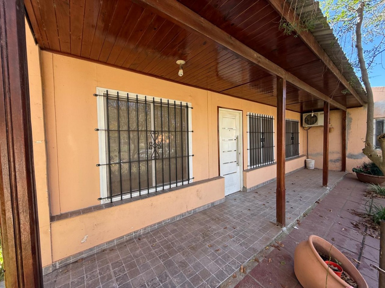 Casa en venta en Ibarlucea - 3 Dormitorios