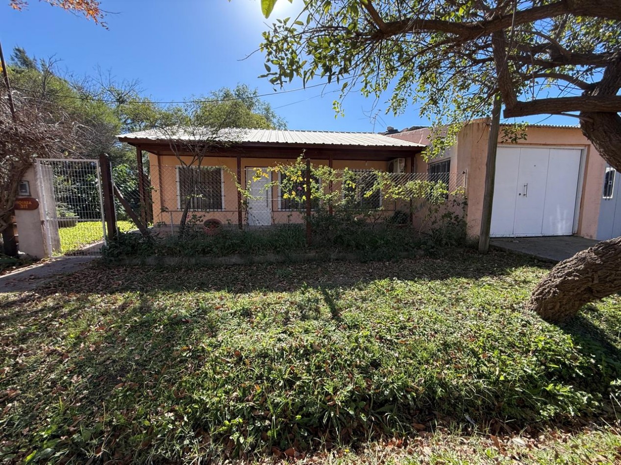 Casa en venta en Ibarlucea - 3 Dormitorios