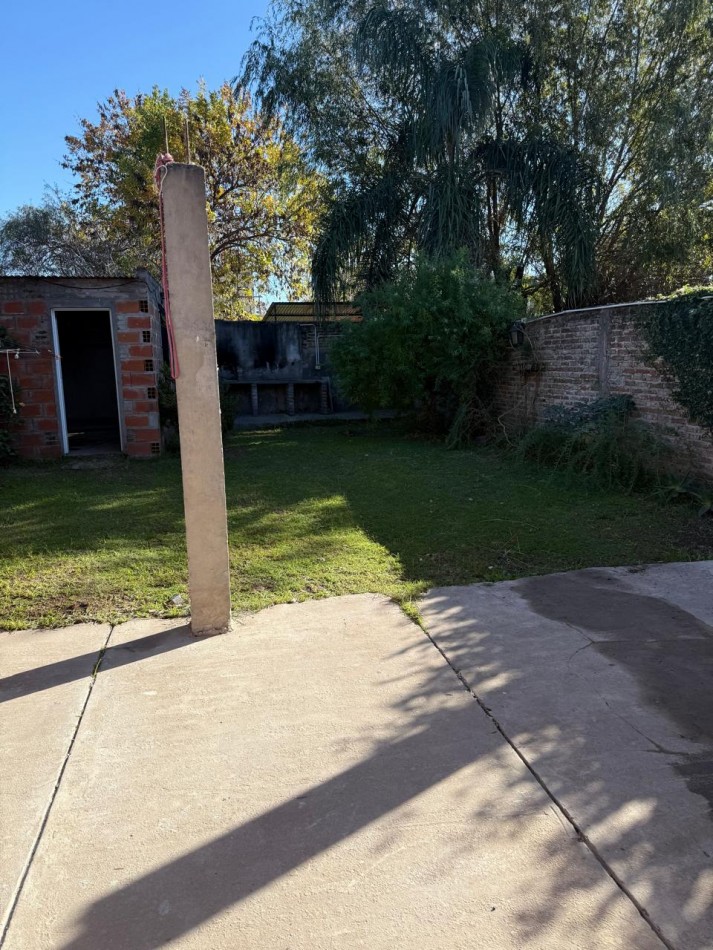 Casa 2 dormitorios en venta - Granadero Baigorria