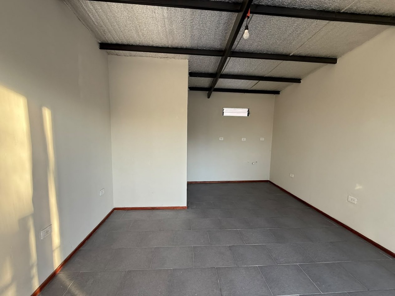 Local comercial en alquiler - Ibarlucea