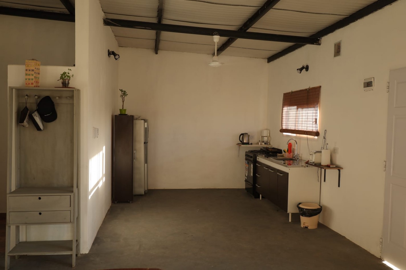Casa tipo loft en venta en Granadero Baigorria - Con piscina y parque
