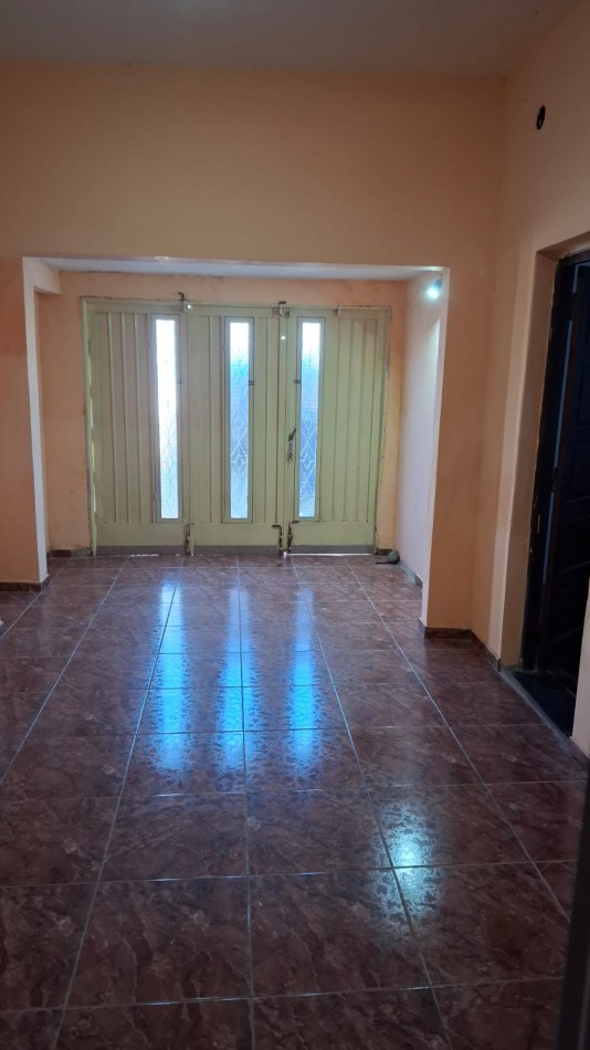 Casa en venta en Rosario - 4 Dormitorios