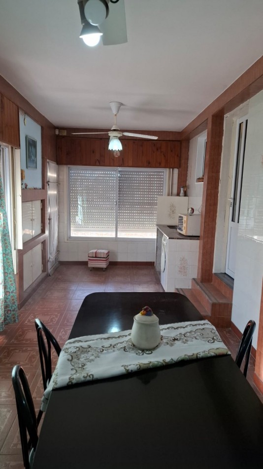 Casa en venta en Rosario - 4 Dormitorios
