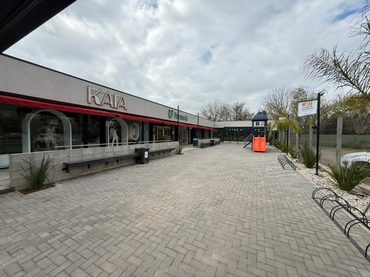Local comercial en alquiler - Ibarlucea, Paseo comercial